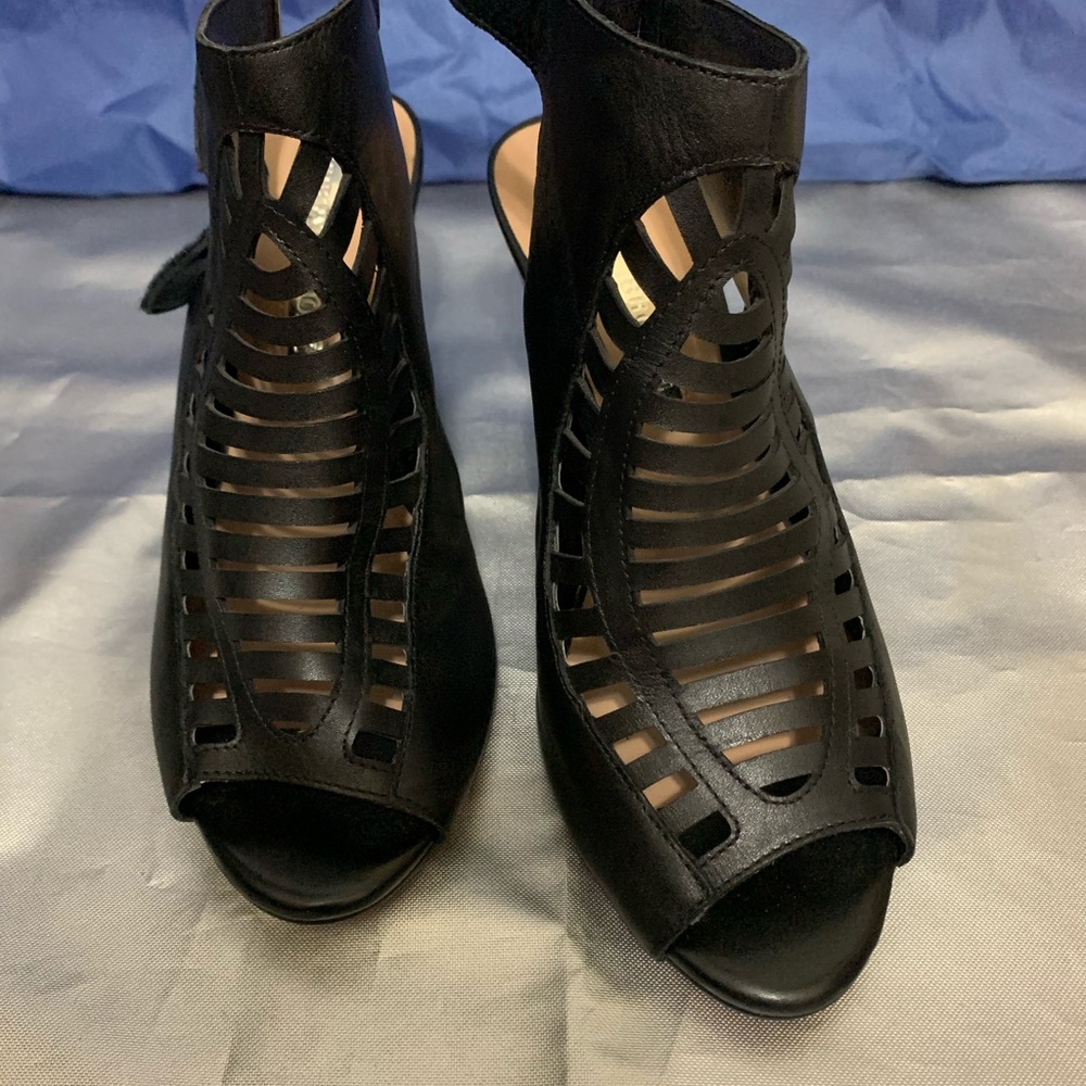 women shoes